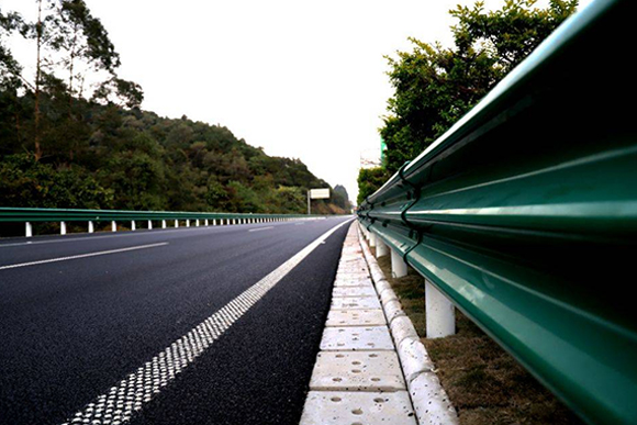 锦州高速公路护栏的常用类型