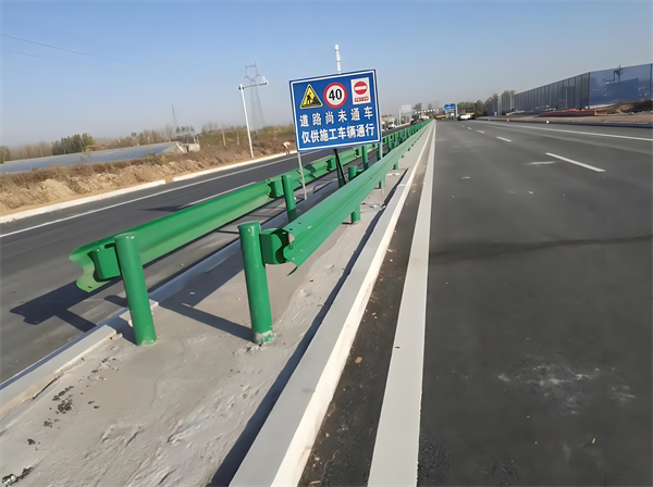 锦州公路护栏守护安全横跨多个行业的应用